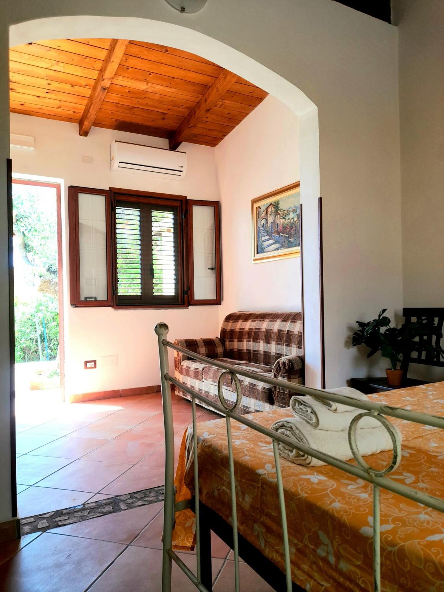 Parco Esmeralda - Family Residence E Breakfast Marina di Camerota Quarto foto