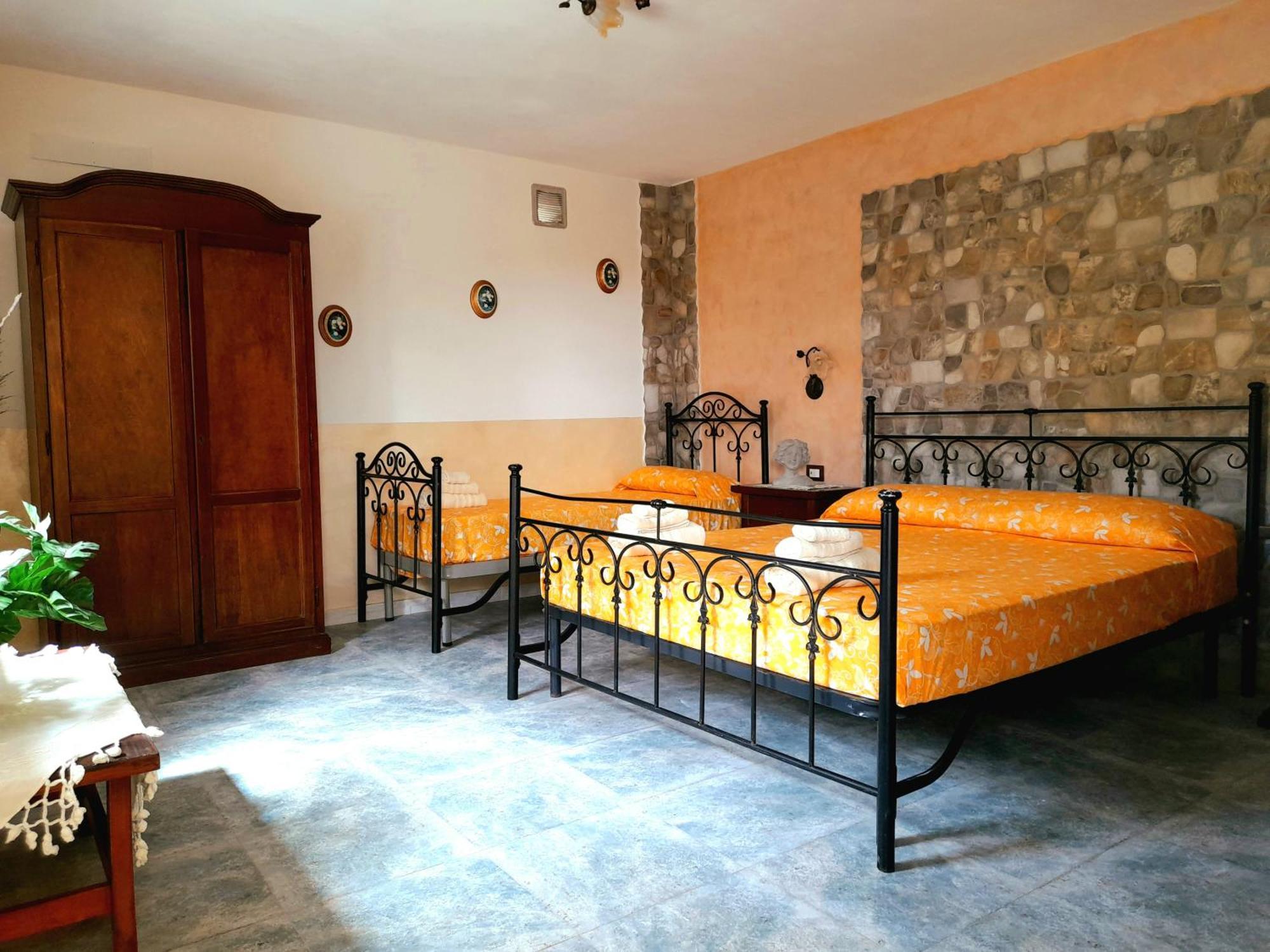 Parco Esmeralda - Family Residence E Breakfast Marina di Camerota Quarto foto